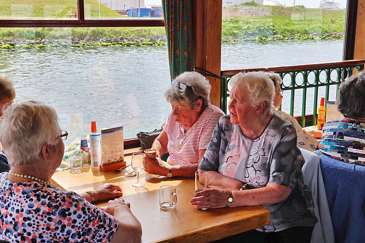 18 mei 2022 - Seniorenuitje-Pannenkoekenboot_097